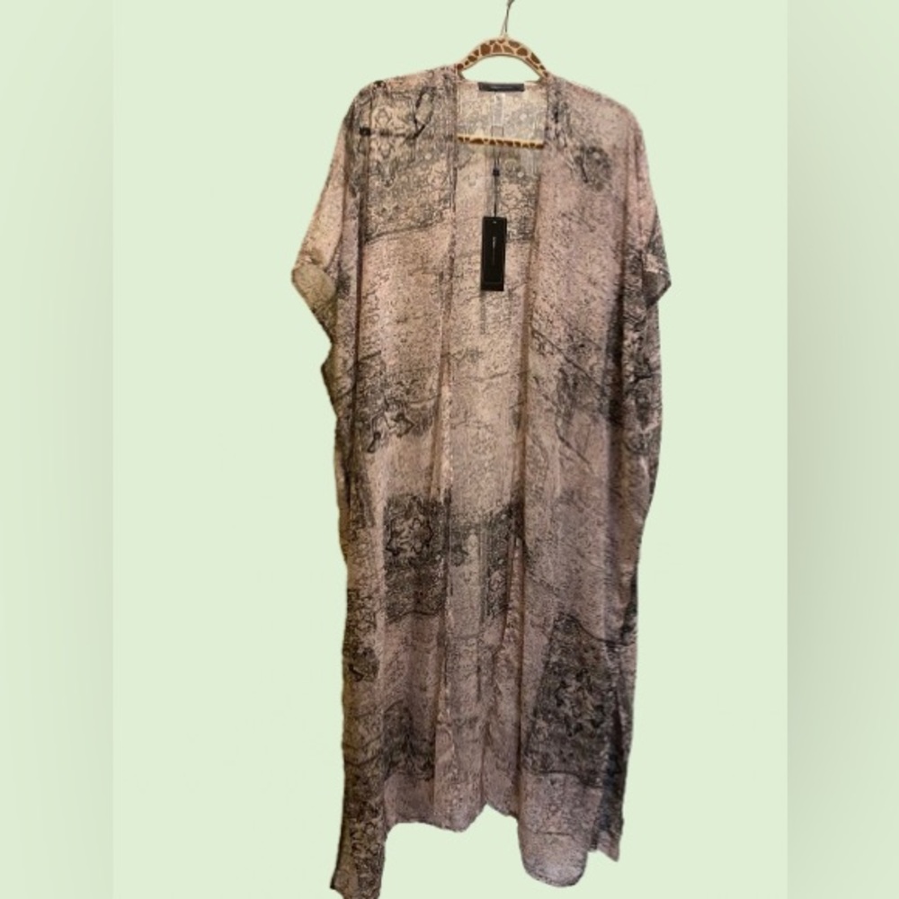 Kimono style NWT